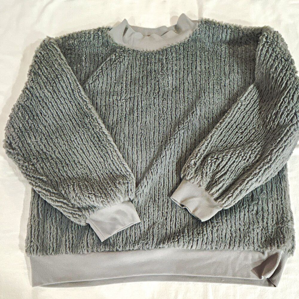 Crown & Ivy Gray Fleece Round Neck Pullover Sweater Long Sleeve XL CV1V874